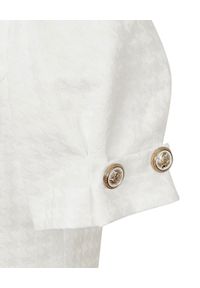 CATERINA - Biała sukienka ołówkowa ze złotymi elementami. Kolor: biały. Materiał: żakard, bawełna. Wzór: aplikacja. Typ sukienki: ołówkowe. Styl: elegancki. Długość: midi #4