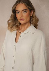 Renee - Jasnobeżowa Muślinowa Koszula z Bawełny Ateloria. Okazja: na co dzień. Kolor: beżowy. Materiał: bawełna. Styl: casual #5