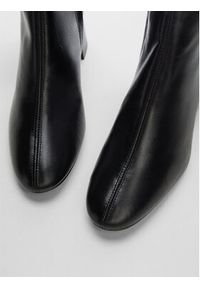 mango - Mango Botki Carla 57074782 Czarny. Kolor: czarny. Materiał: skóra #4