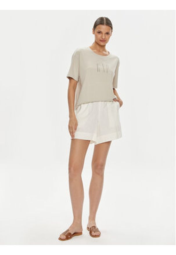 GAP - Gap Szorty materiałowe 582942-02 Écru Regular Fit. Materiał: len, wiskoza