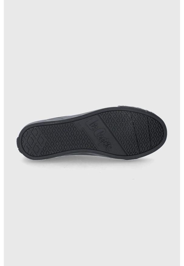 Lee Cooper tenisówki damskie kolor czarny. Nosek buta: okrągły. Zapięcie: sznurówki. Kolor: czarny. Materiał: guma