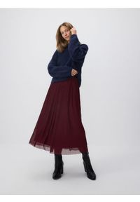 Reserved - Plisowana spódnica z paskiem - bordowy. Kolor: czerwony. Materiał: dzianina
