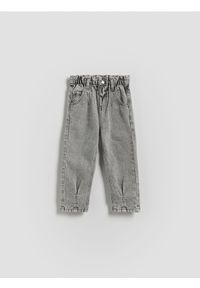 Reserved - Jeansy baggy - jasnoszary. Kolor: szary. Materiał: jeans