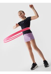 4F JUNIOR - Spódnica sportowa 2w1 dziewczęca - fioletowa. Okazja: na co dzień. Kolor: fioletowy. Materiał: jersey, syntetyk, materiał, dzianina, włókno, elastan. Wzór: ze splotem, gładki. Styl: sportowy #1