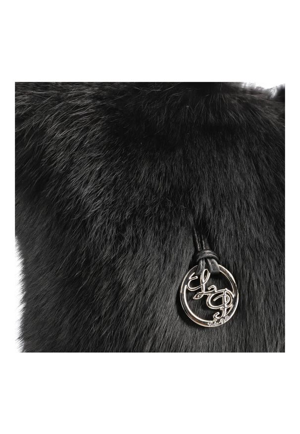 Czarna Torebka Damska Luka-Pelli Z Naturalnym Futrem Z Królika. Kolor: czarny. Materiał: futrzane. Styl: casual, elegancki