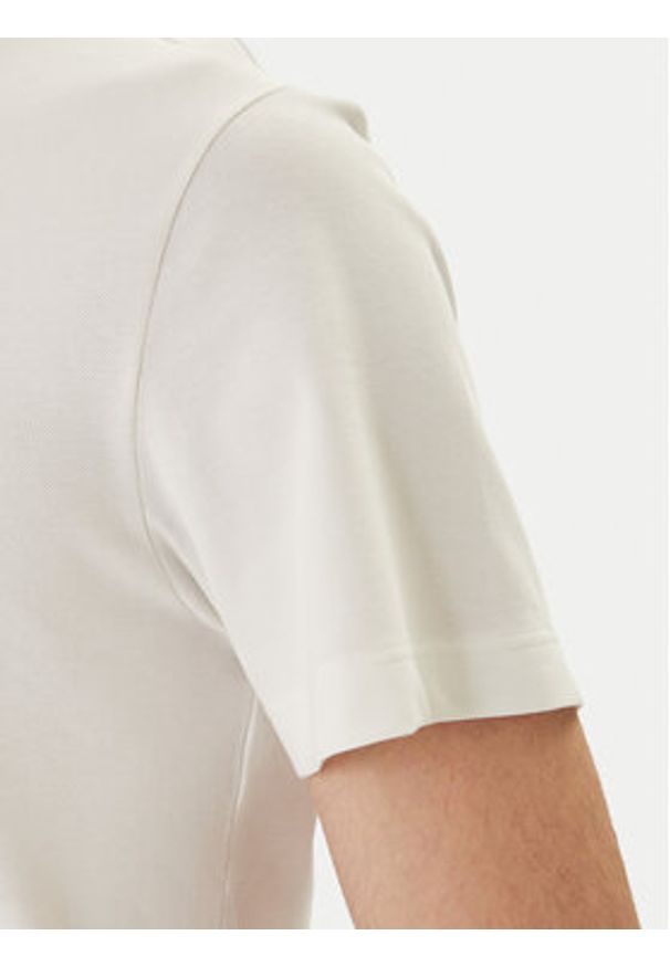 Lacoste T-Shirt TH8174 Biały Regular Fit. Kolor: biały. Materiał: bawełna