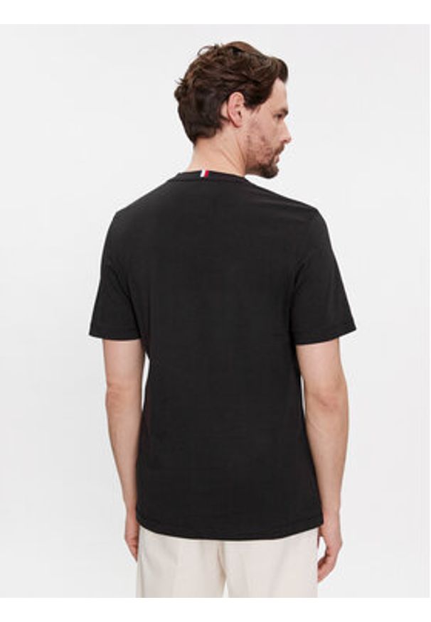 TOMMY HILFIGER - Tommy Hilfiger T-Shirt Flag Tee MW0MW37859 Czarny Regular Fit. Kolor: czarny. Materiał: bawełna
