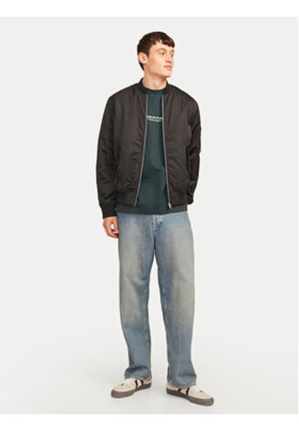 Jack & Jones Longsleeve Vesterbro 12251775 Zielony Loose Fit. Kolor: zielony. Materiał: bawełna. Długość rękawa: długi rękaw