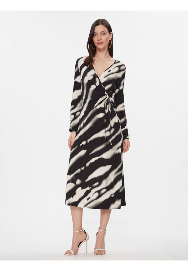 Weekend Max Mara Sukienka codzienna Staffa 2415621061 Czarny Regular Fit. Okazja: na co dzień. Kolor: czarny. Materiał: wiskoza. Typ sukienki: proste. Styl: casual