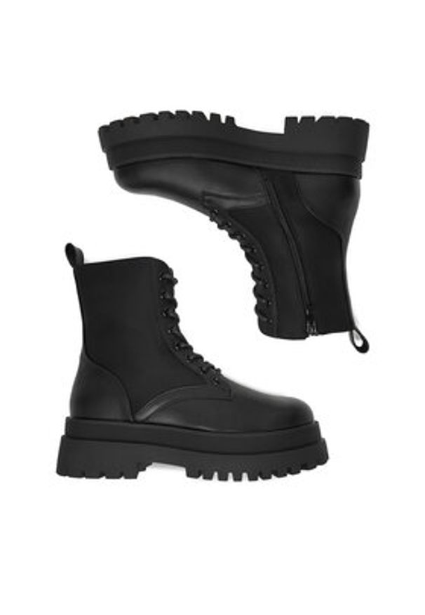 DeeZee Trzewiki 13295-13 Czarny. Kolor: czarny. Materiał: materiał, syntetyk