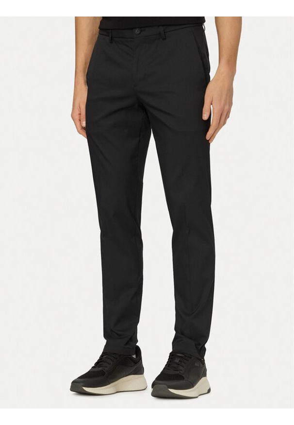 BOSS Spodnie materiałowe T_Phoenix Pro 50541368 Czarny Regular Fit. Kolor: czarny. Materiał: syntetyk