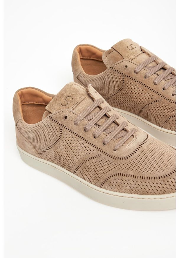 Sneakersy męskie zamszowe CESARE CASADEI. Materiał: zamsz