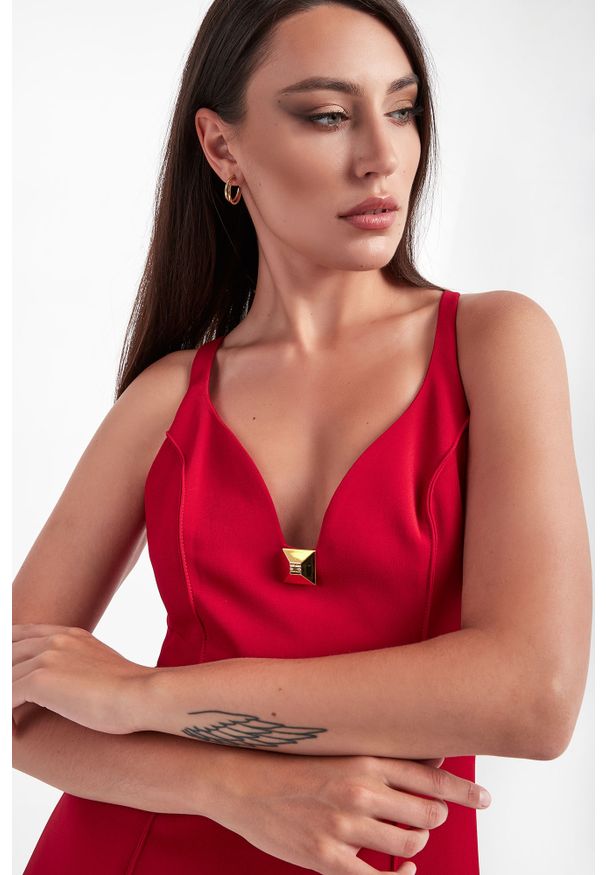 Elisabetta Franchi - Sukienka ELISABETTA FRANCHI. Długość rękawa: na ramiączkach. Wzór: aplikacja, geometria. Długość: midi