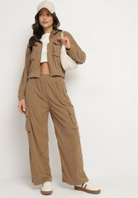 Born2be - Jasnobrązowy Komplet Dresowy w Stylu Cargo Bluza ze Stójką i Szerokie Spodnie Arritarra. Kolor: brązowy. Materiał: dresówka #5