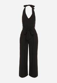 Born2be - Czarny Taliowany Kombinezon z Paskiem Wiązaniem i Odkrytymi Plecami Malurea. Okazja: na co dzień, na imprezę. Kolor: czarny. Materiał: jeans. Sezon: lato. Styl: casual
