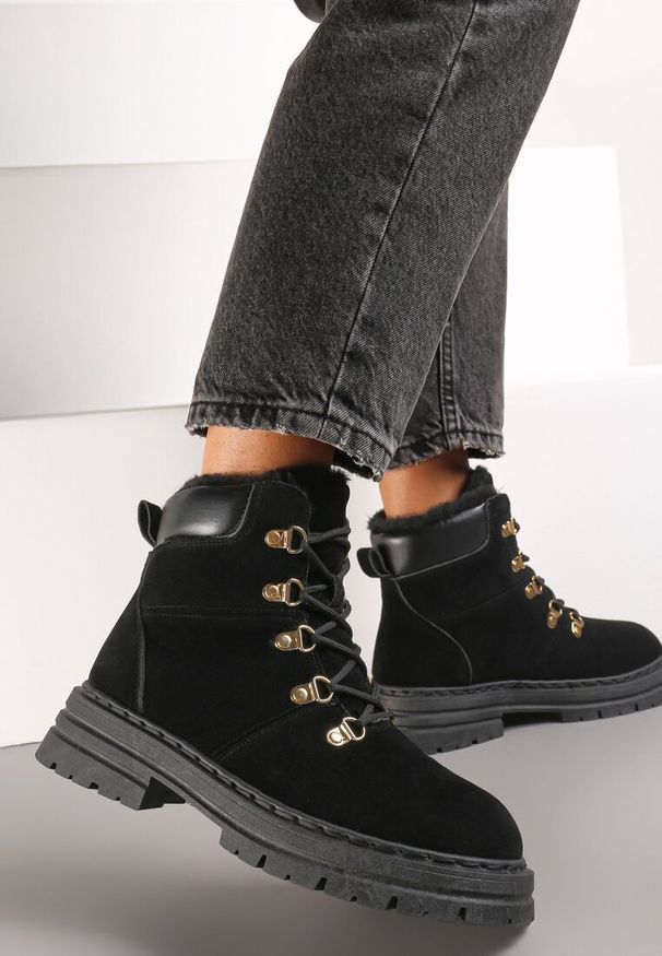 Born2be - Czarne Sznurowane Botki Trapery Mocno Ocieplone Shandee. Okazja: na co dzień. Kolor: czarny. Materiał: jeans. Styl: casual