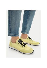 Sneakersy Patrizia Pepe. Kolor: żółty #1