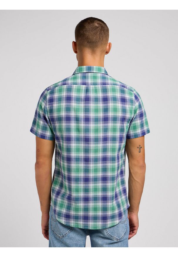 Lee - LEE MĘSKA KOSZULA LEE LEE BUTTON DOWN SS DANDY GREEN 112349961. Typ kołnierza: button down