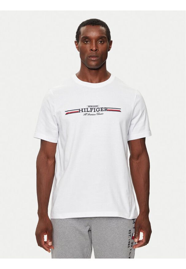 TOMMY HILFIGER - Tommy Hilfiger T-Shirt MW0MW36480 Biały Regular Fit. Kolor: biały. Materiał: bawełna