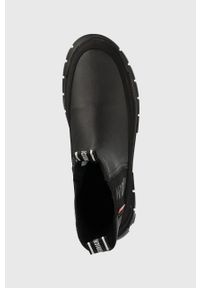 Palladium sztyblety Revolt Chelsea Ranger damskie kolor czarny na platformie. Nosek buta: okrągły. Kolor: czarny. Materiał: guma. Obcas: na platformie #5