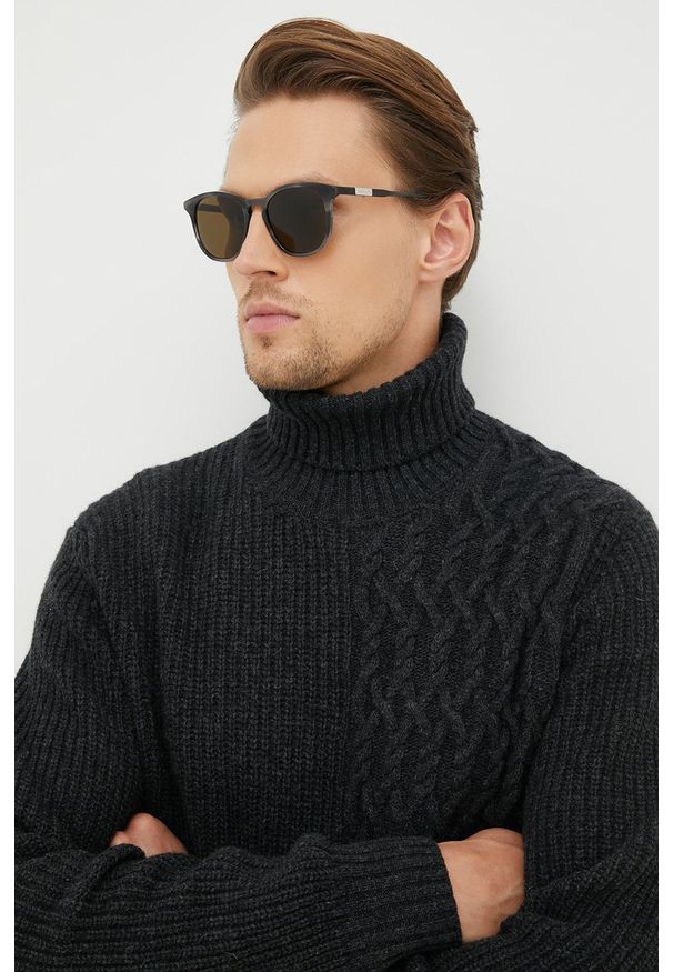 Gucci okulary przeciwsłoneczne męskie kolor szary. Kształt: okrągłe. Kolor: szary