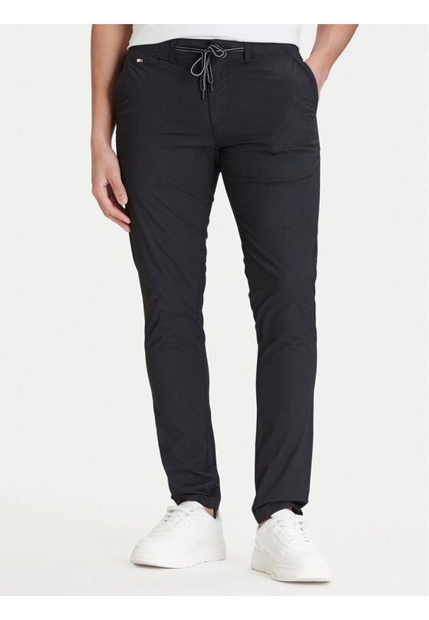 Jack & Jones Chinosy Marco 12293491 Czarny Slim Fit. Kolor: czarny. Materiał: bawełna