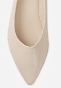 Born2be - Jasnobeżowe Eleganckie Eleganckie Balerinki z Noskiem w Szpic Abssis. Okazja: na co dzień. Kolor: beżowy. Materiał: jeans. Styl: elegancki #3