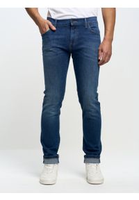 Big-Star - Spodnie jeans męskie dopasowane Martin 553. Okazja: na co dzień. Kolor: niebieski. Styl: casual, klasyczny, elegancki