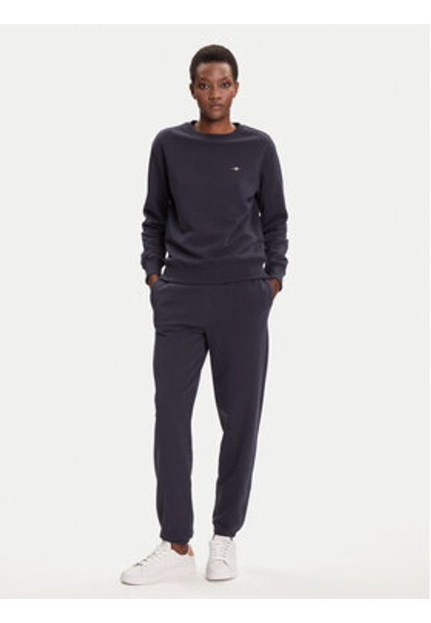 GANT - Gant Bluza Shield 4201414 Granatowy Relaxed Fit. Kolor: niebieski. Materiał: bawełna