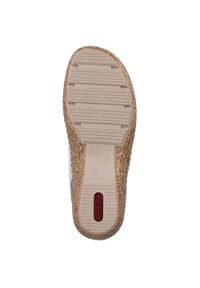 Skórzane komfortowe sandały ażurowe beżowe Rieker 44861-60 beżowy. Kolor: beżowy. Materiał: skóra. Wzór: ażurowy #9