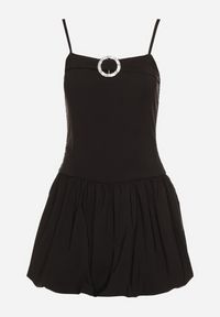 Born2be - Czarna Sukienka Typu Bombka z Cyrkoniową Klamrą z Podszewką Typu Szorty Nessim. Okazja: na imprezę. Kolor: czarny. Długość rękawa: na ramiączkach. Sezon: lato. Typ sukienki: bombki. Styl: elegancki #4