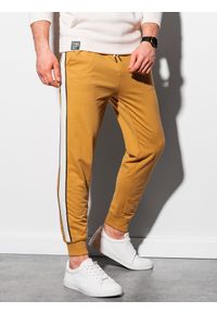 Ombre Clothing - Spodnie męskie dresowe joggery P951 - musztardowe - XXL. Kolor: żółty. Materiał: dresówka #5