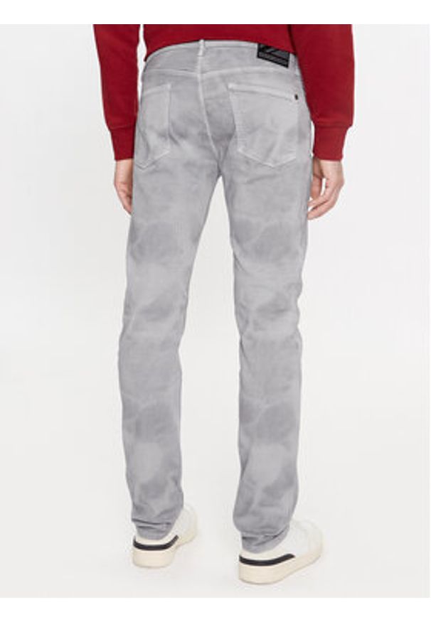 Pepe Jeans Jeansy PM207399 Szary Slim Fit. Kolor: szary