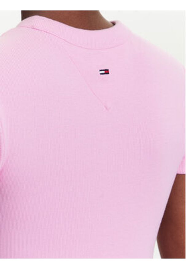 Tommy Jeans Sukienka codzienna Script DW0DW21186 Różowy Slim Fit. Okazja: na co dzień. Kolor: różowy. Materiał: bawełna. Typ sukienki: proste. Styl: casual