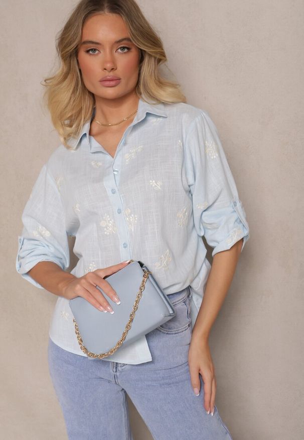 Renee - Niebieska Koszula z Bawełny z Regulacją przy Rękawach Dorione. Okazja: na co dzień, do pracy. Typ kołnierza: kołnierzyk klasyczny. Kolor: niebieski. Materiał: bawełna. Styl: casual, klasyczny, elegancki