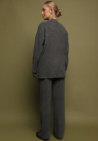 Born2be - Ciemnoszary Dzianinowy Komplet z Wełną i Bawełną Bluzka i Spodnie w Prążki Aserisse. Kolor: szary. Materiał: wełna, bawełna, dzianina. Wzór: prążki #4