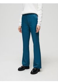 Sinsay - Spodnie flare - zielony. Kolor: zielony #1