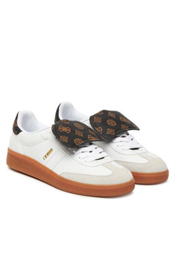 Guess Sneakersy 177199 Biały. Kolor: biały. Materiał: skóra
