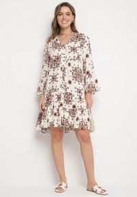 Born2be - Brązowa Wiskozowa Sukienka z Geometrycznym Wzorem Filavara. Okazja: na co dzień. Kolor: brązowy. Materiał: wiskoza. Wzór: geometria. Typ sukienki: proste. Styl: casual, klasyczny #6