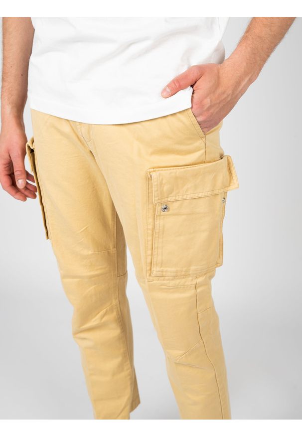 Diesel Spodnie "P-Cor-Embnew" | A10372-REJAB | Mężczyzna | Piaskowy. Okazja: na co dzień. Materiał: bawełna. Styl: casual