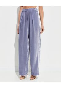 ICON - Szerokie spodnie z jedwabnego weluru. Stan: podwyższony. Kolor: różowy, wielokolorowy, fioletowy. Materiał: welur, jedwab #1