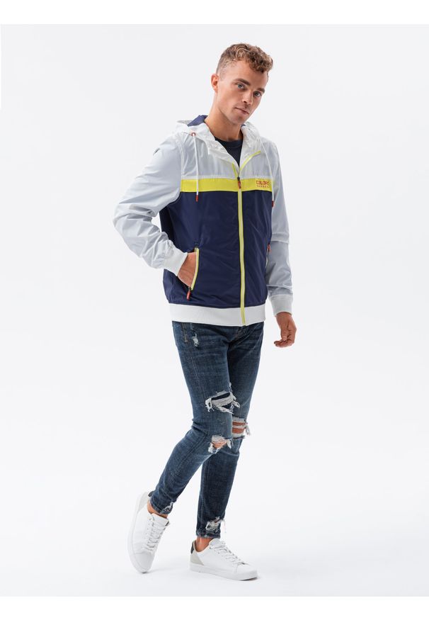 Biała kurtka Ombre Clothing na wiosnę, z nadrukiem, z kapturem