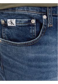 Calvin Klein Jeans Jeansy Dad Jean J30J324187 Granatowy Slim Fit. Kolor: niebieski