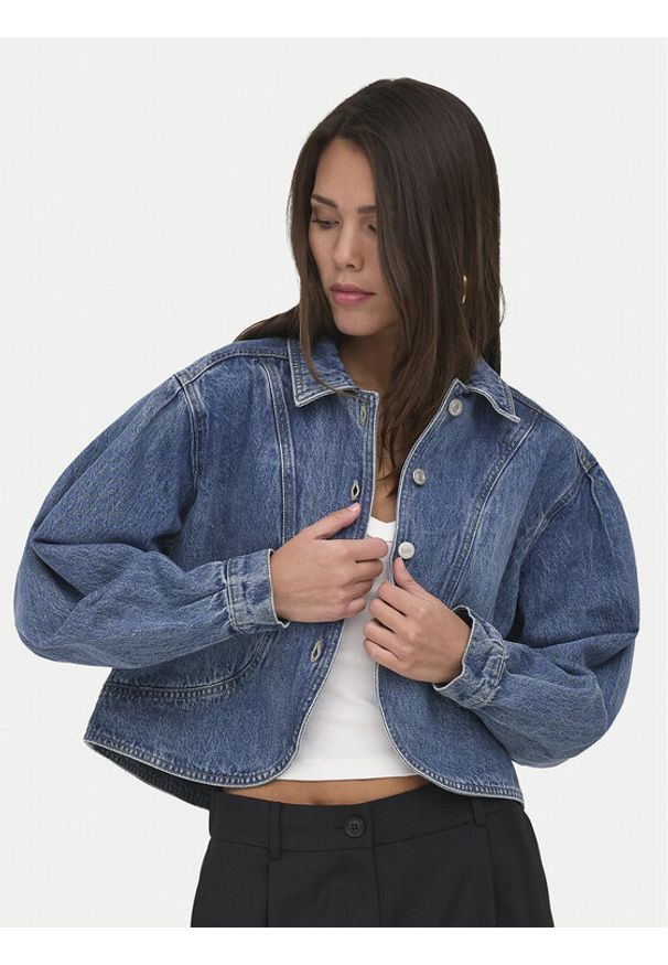 only - ONLY Kurtka jeansowa Amber 15377783 Niebieski Regular Fit. Kolor: niebieski. Materiał: bawełna