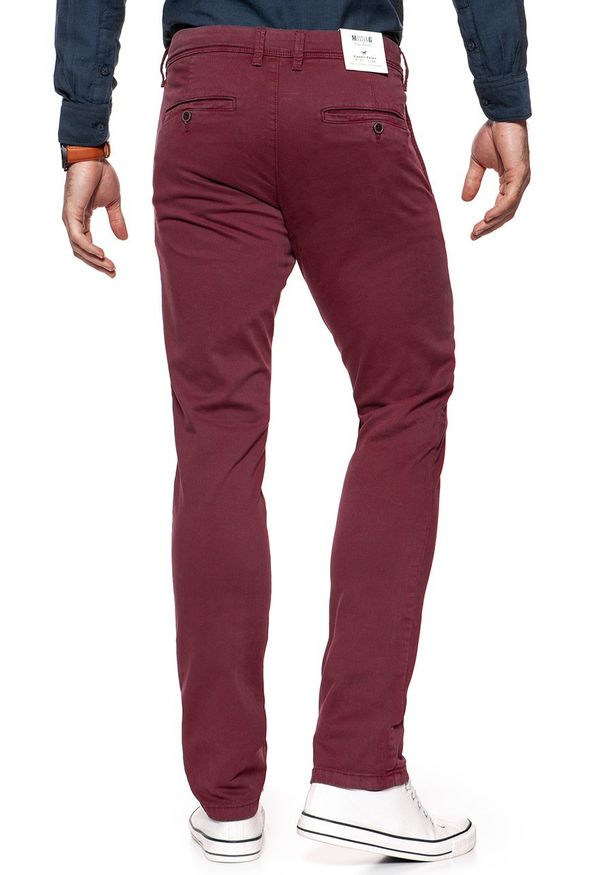 Mustang - MUSTANG SPODNIE MĘSKIE Classic Chino CHOCOLATE TRUFFLE 1006674 7140. Materiał: materiał