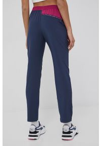 Roxy spodnie damskie kolor granatowy dopasowane high waist. Stan: podwyższony. Kolor: niebieski. Materiał: tkanina #2