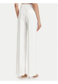 Maryley Spodnie materiałowe 26EB598/43VA Biały Regular Fit. Kolor: biały. Materiał: syntetyk #5