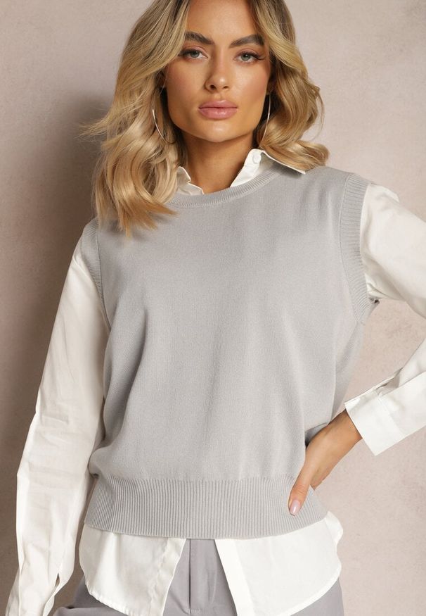 Renee - Szara Kamizelka z Klasyczną Koszulą Nellamira. Kolor: szary. Styl: klasyczny