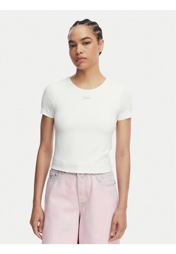 Tommy Jeans T-Shirt Athleisure Metal DW0DW22284 Biały Slim Fit. Kolor: biały. Materiał: syntetyk