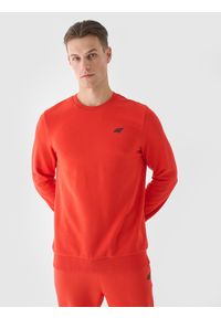 4f - 4F Bluza dresowa nierozpinana bez kaptura męska - pomarańczowa M. Okazja: na co dzień. Typ kołnierza: bez kaptura. Kolor: pomarańczowy. Materiał: dresówka. Wzór: gładki, ze splotem. Styl: klasyczny, sportowy, casual